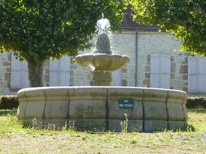 FONTAINE PLACE JEAN THOMAS