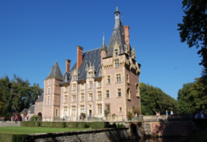 LE CHATEAU D'AVRILLY